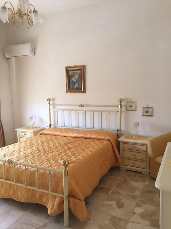 B&B Anna Piscinas Ngoại thất bức ảnh